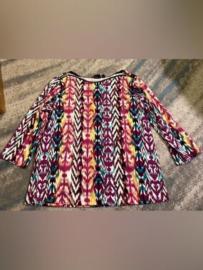 Rafaella Sixe 1X ikat , zipper neck 3/4-Sleeve  Top